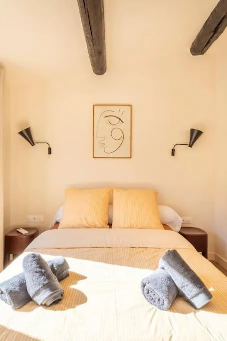 Halte Poetique Au Panier 2 Chambres Balcon & Clim Marseille