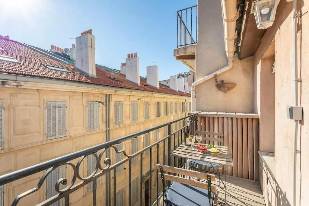 Halte Poetique Au Panier 2 Chambres Balcon & Clim Marseille Apartment